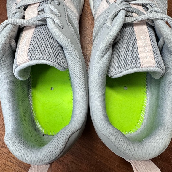 Vionic Brisk Radiant Women's Athletic Comfort Shoe size 9 Wide Light Grey/Pink - Picture 9 of 9